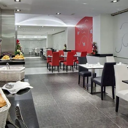 Ciutadella Hotell 4*