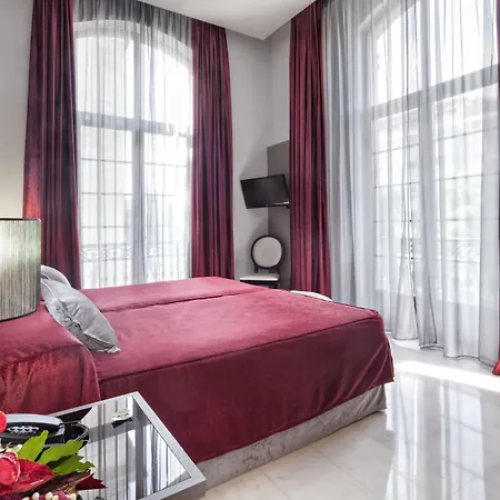 Отель Ciutadella 4*